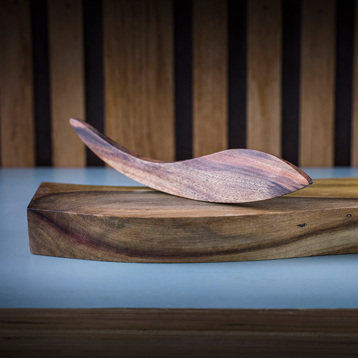 beurrier plat en Noyer ou Frêne