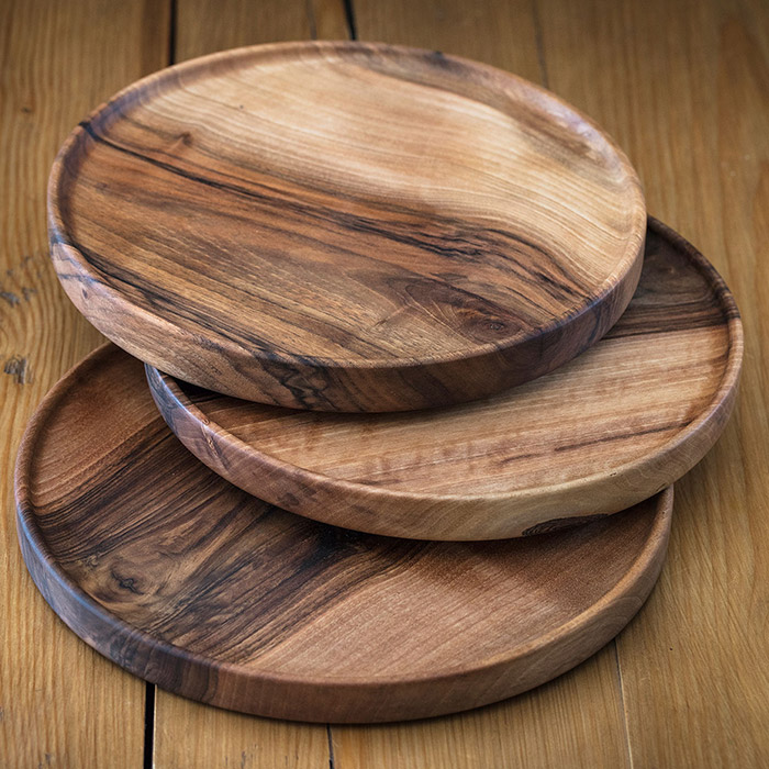 assiette sobre en Noyer ou Frêne Ø26 - H2.5cm