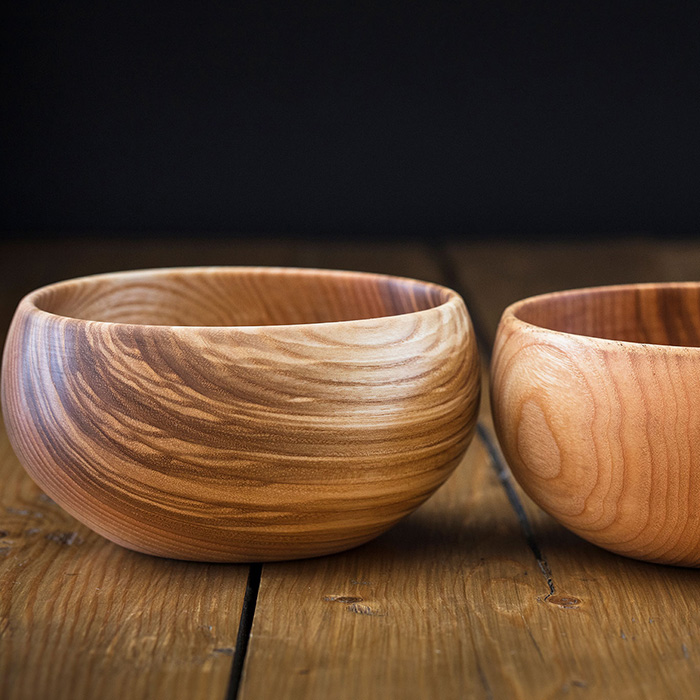 bol rond en Noyer ou Frêne Ø15 - H8cm