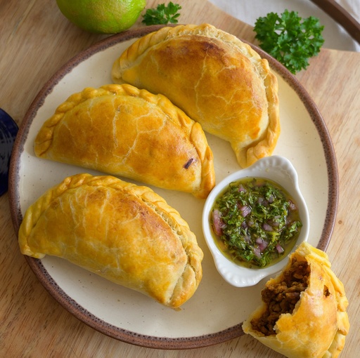 [MO-NAEMPVIAEPICUI90] empanadas boeuf épicé cuit 90g
