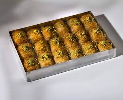 [MO-SMPAKADPLA42PC] pâtisseries kadaïf GR plateau (42pces)